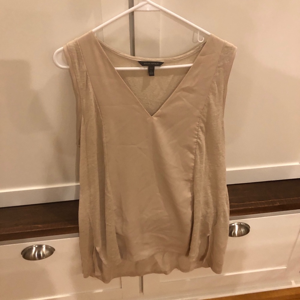 Banana republic tank top large tan